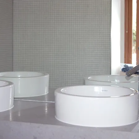 Coucou Les Amis Сент-Люси-де-Пор