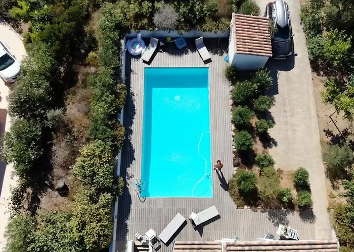 Coucou Les Amis * Sainte-Lucie de Porto-Vecchio