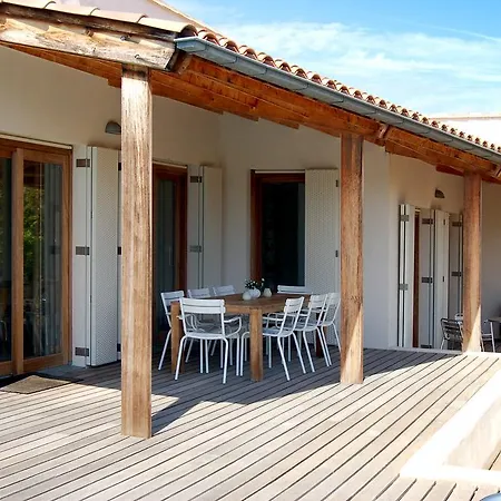 فيلة Coucou Les Amis سانت لوسي دي بورتو فيشيو